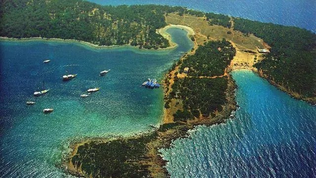 Opening of Turkish resort town of Datça to construction raises environmental concerns