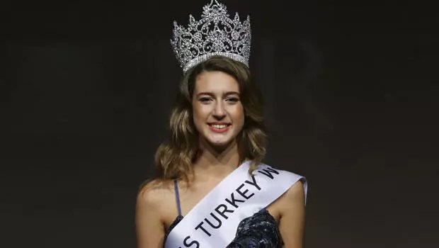 Son dakika... Türkiye güzeli seçilen Itır Esenin tacı geri alındı
