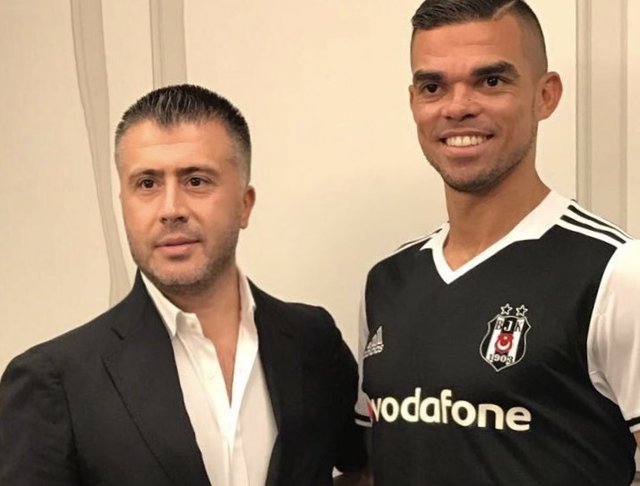Beşiktaş'ın yeni yıldızı Pepe İstanbul'da