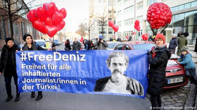 Акция в Берлине за освобождение Дениза Юджела